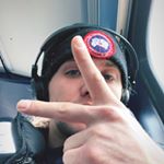 Profile Picture of J.Lund (@jasonlundart) on Instagram