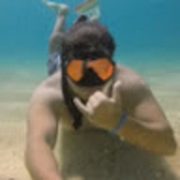 Profile Picture of Trevor Gulliford (@tgulliford) on Poshmark