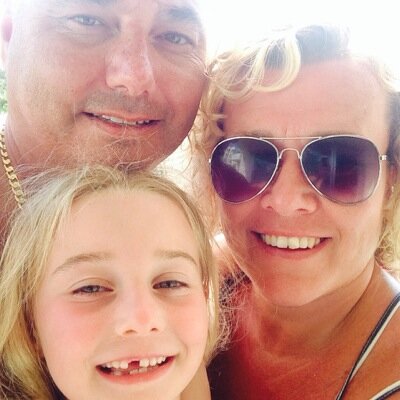 Profile Picture of Alison E Parr (@@hillfieldqueen) on Twitter