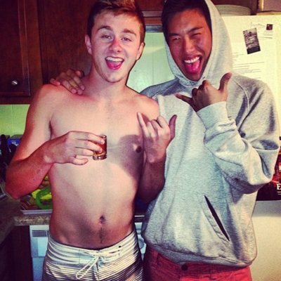 Profile Picture of John Choi (@JohnnyBoyChoi) on Twitter