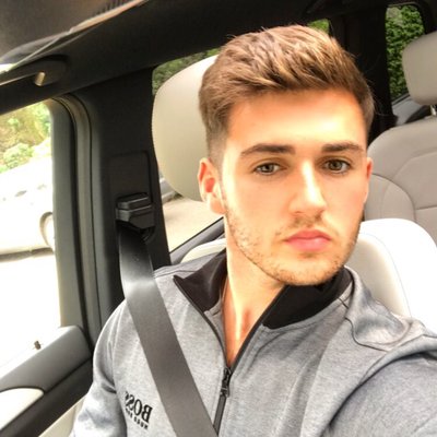 Profile Picture of Richard Knaggs (@richard_knaggs7) on Twitter