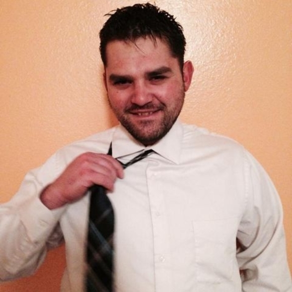 Profile Picture of Levi David (@85levi970) on Poshmark