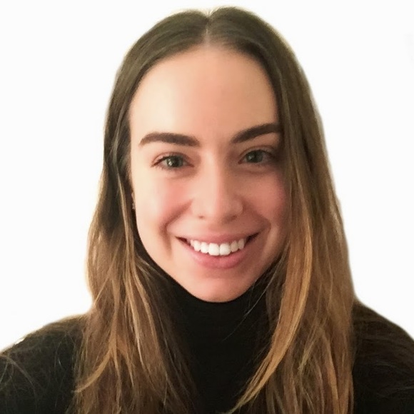 Profile Picture of Rachel Rattenni (@rachelrattenni) on Poshmark