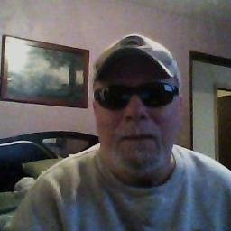 Profile Picture of Raymond Kahn (@rayray6593yaho1) on Twitter