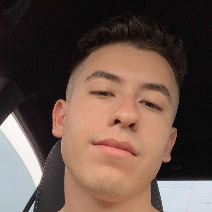 Profile Picture of Armando Barraza (@ps.mando) on Tiktok