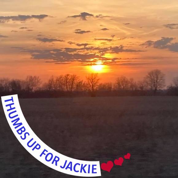 Profile Picture of Julie Vadeboncoeur (@hvjv4) on Poshmark