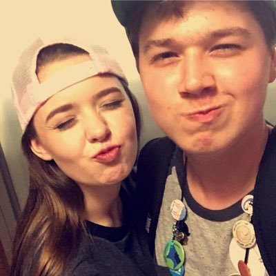 Profile Picture of Christopher Blanton (@cjbcjb99) on Twitter