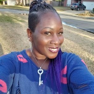 Profile Picture of Sera James-Jones (@SeraJamesJones1) on Twitter