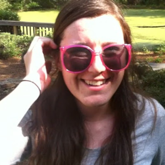 Profile Picture of Cassandra Jordan (@caslynjo) on Poshmark