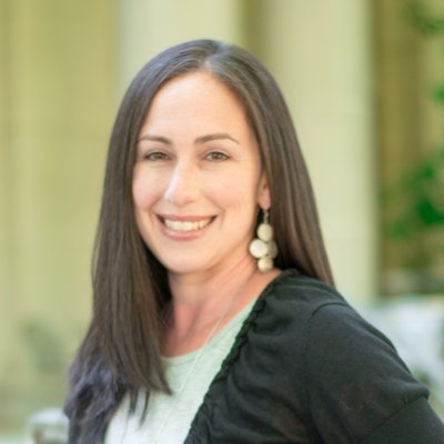 Profile Picture of Laura Hosid (@VinikEPS) on Twitter