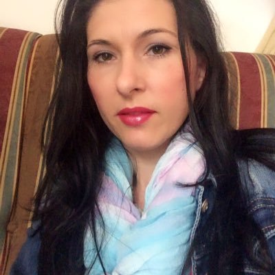 Profile Picture of Cristina (@cristina_che79) on Twitter