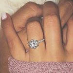 Profile Picture of Juliette Boyd (@julias_wedding_wishes) on Instagram