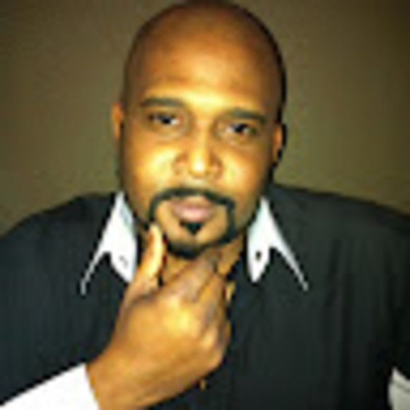 Profile Picture of Charles Lowe (@chasintx2000) on Poshmark