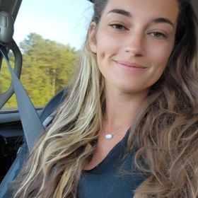 Profile Picture of Alyssa Yoder (@hellomynameis) on Pinterest