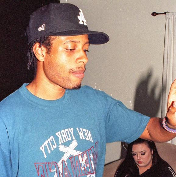 Profile Picture of Marc Terry (@majic716) on Poshmark