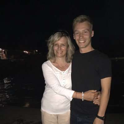 Profile Picture of Mark Burridge (@mtburridge) on Twitter