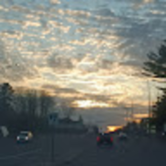 Profile Picture of Cheyenne Sinclair (@cheyennesinc779) on Poshmark