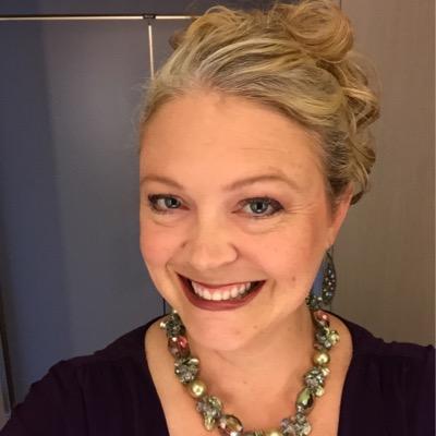 Profile Picture of Ashley Blake (@AshleyBlakeharp) on Twitter