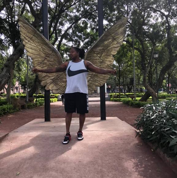 Tj Knighten - Poshmark Profile Picture of Tj Knighten (@blessed500) on Poshmark