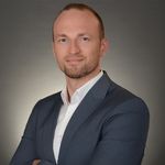 Profile Picture of Julian Strehblow (@berliner_makler) on Instagram