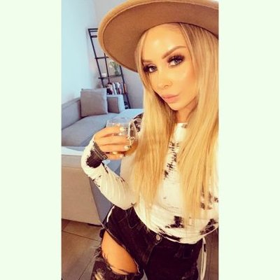 Profile Picture of Knox Alice (@KnoxAlice4) on Twitter