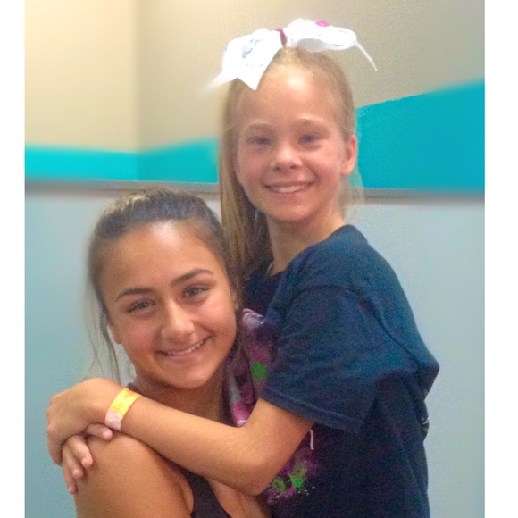 Profile Picture of Julia Schnaedter (@bbwjbs) on Poshmark