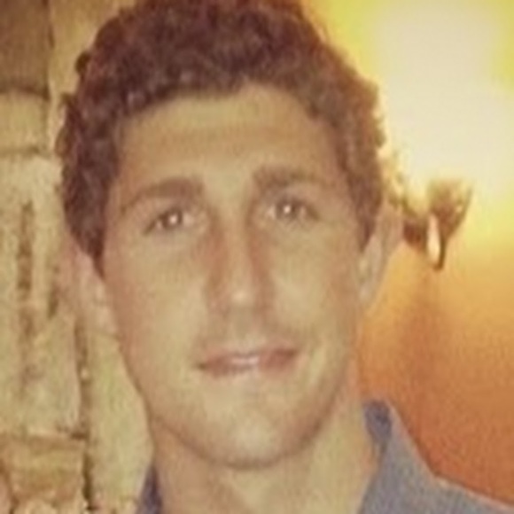 Profile Picture of Justin Thomson (@jthomson050914) on Poshmark