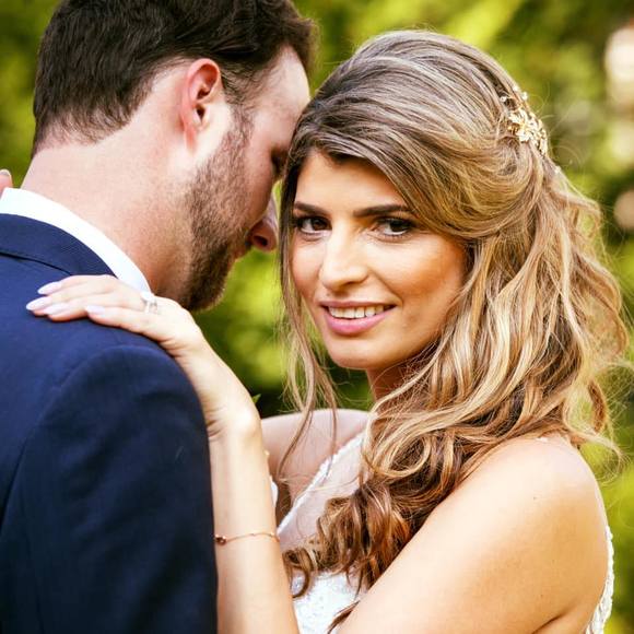 Profile Picture of Roberta Barros (@roberta1234) on Poshmark