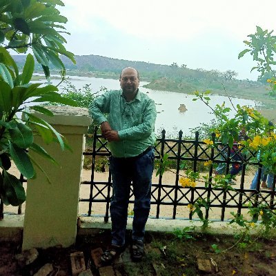 Profile Picture of Sanjeev Kohli 💐💐 (@Sanjeev72826453) on Twitter