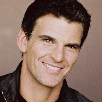 Profile Picture of Robert (@RobertOnCorrie) on Twitter