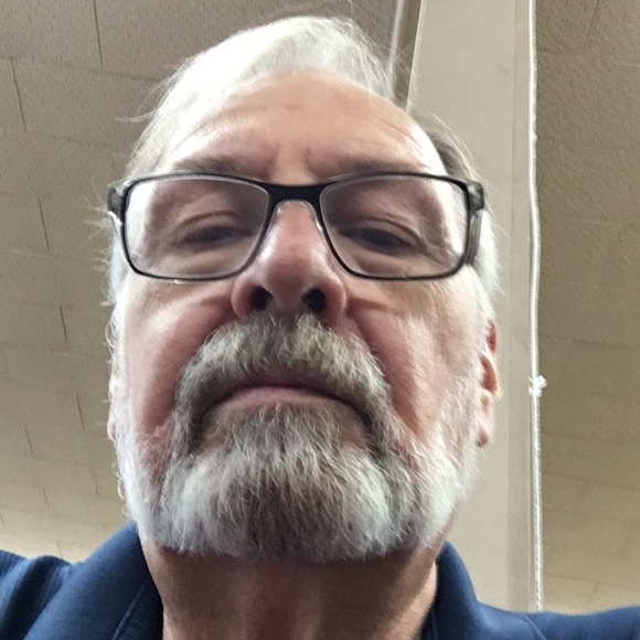 Profile Picture of Brian Strable (@brianstrable) on Poshmark