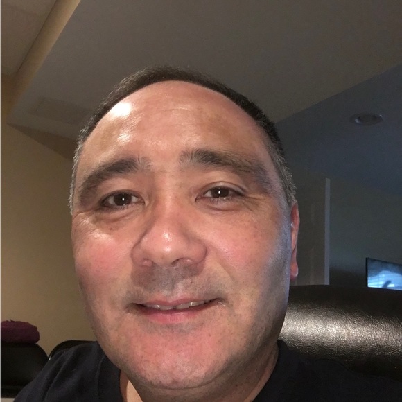 Profile Picture of John Hayden (@johnhaydensr) on Poshmark