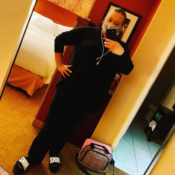 Jennay Alesio - Poshmark Profile Picture of Jennay Alesio (@sweetmaa3184) on Poshmark