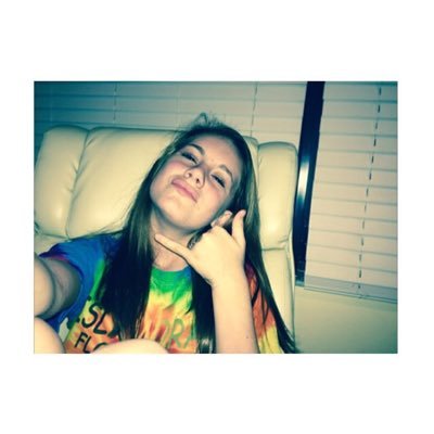 Profile Picture of Ann (@ann__traver) on Twitter