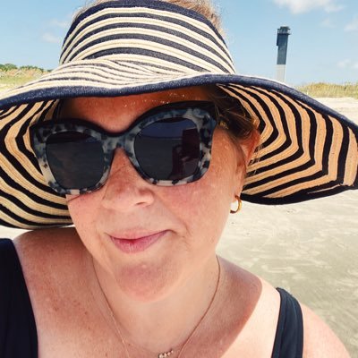 Profile Picture of Colleen Glenn (@CoMarieCall) on Twitter