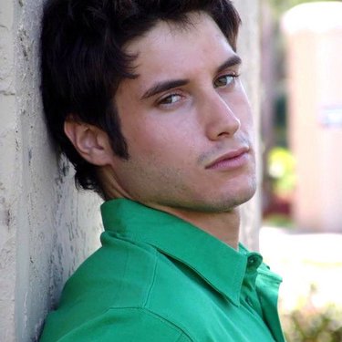 Profile Picture of Vlad Nicolae (@wwmen) on Twitter