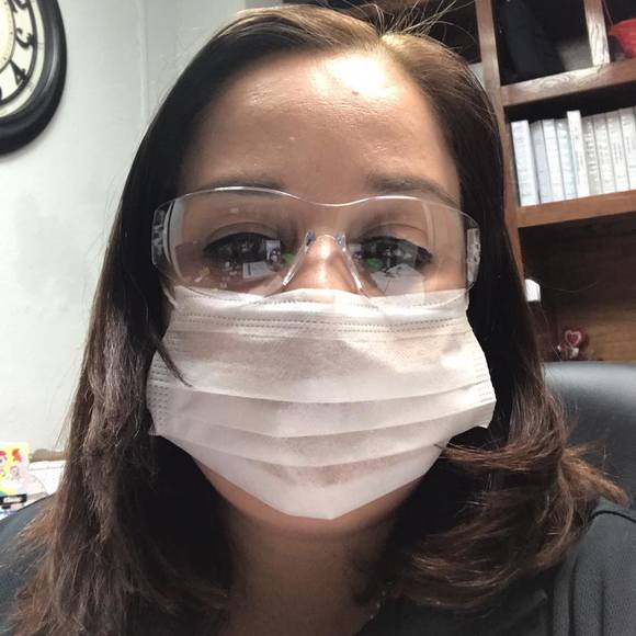 Profile Picture of Miriam aide Saenz adame (@mirisadame10) on Poshmark