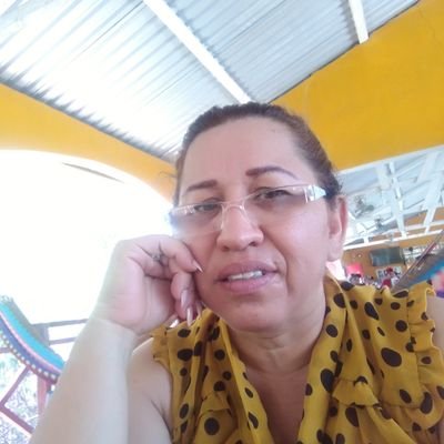 Profile Picture of Sharon Bustamante (@SharonB13219581) on Twitter