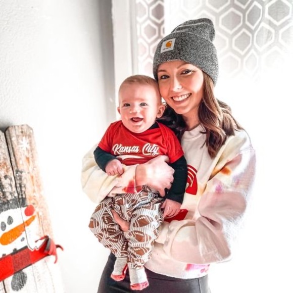 Profile Picture of Ericia Dalinghaus (@ericiawhitlow) on Poshmark