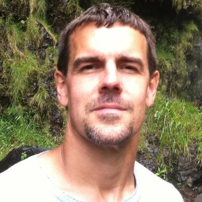 Profile Picture of James Surowiecki (@JamesSurowiecki) on Twitter