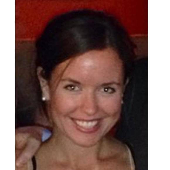 Profile Picture of Colleen Dugo (@colldoll52) on Poshmark