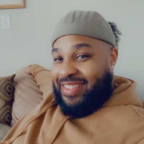 Profile Picture of Carlos Powell (@cdupree83) on Poshmark