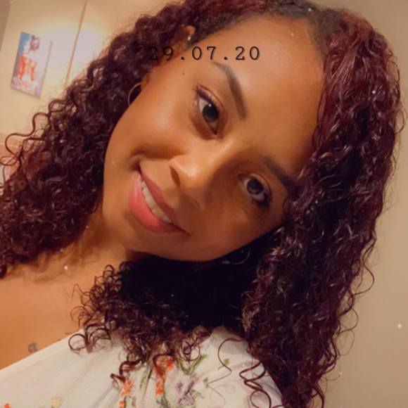 Bianca Nash - Poshmark Profile Picture of Bianca Nash (@boobear73149) on Poshmark