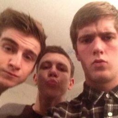 Profile Picture of Alex Derek (@ramarsh93) on Twitter