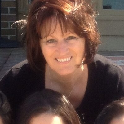 Profile Picture of Brenda Lukovich (@racer_joe) on Twitter