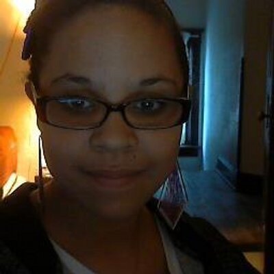 Profile Picture of Angie Flora (@janeaflora) on Twitter