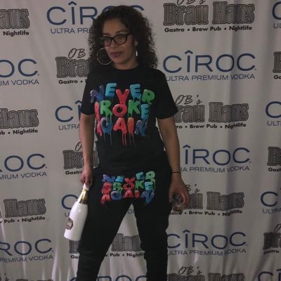 Profile Picture of Taina (Mz. Pinky) (@mz_taina) on Twitter