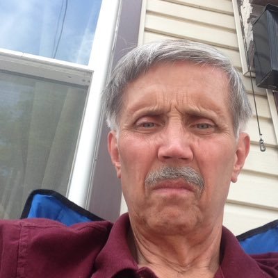 Profile Picture of Matthew Chmielewski (@Chmiel10Matthew) on Twitter