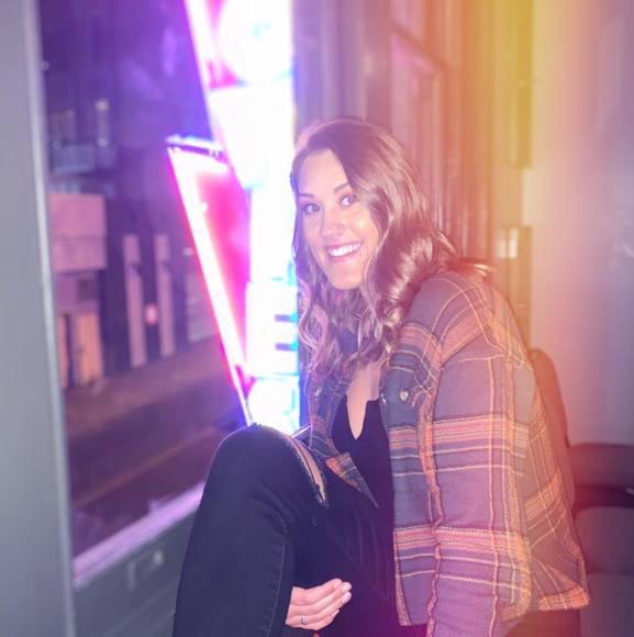 Brianna Mccann - Poshmark Profile Picture of Brianna Mccann (@briannamccann22) on Poshmark