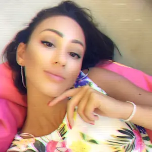 Profile Picture of Cvetelina Naidenova (@cuculina24) on Tiktok